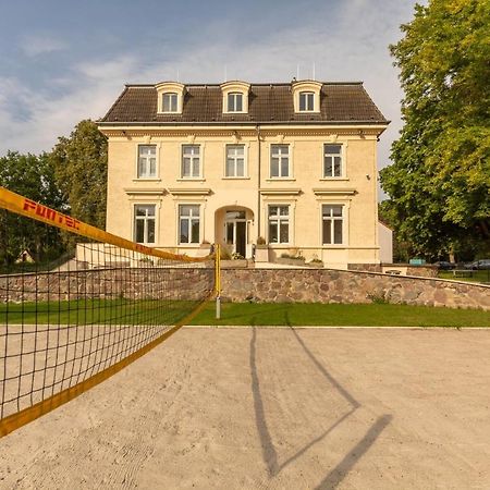 Familienhotel Schloss Leizen Bioverpflegung Exteriör bild