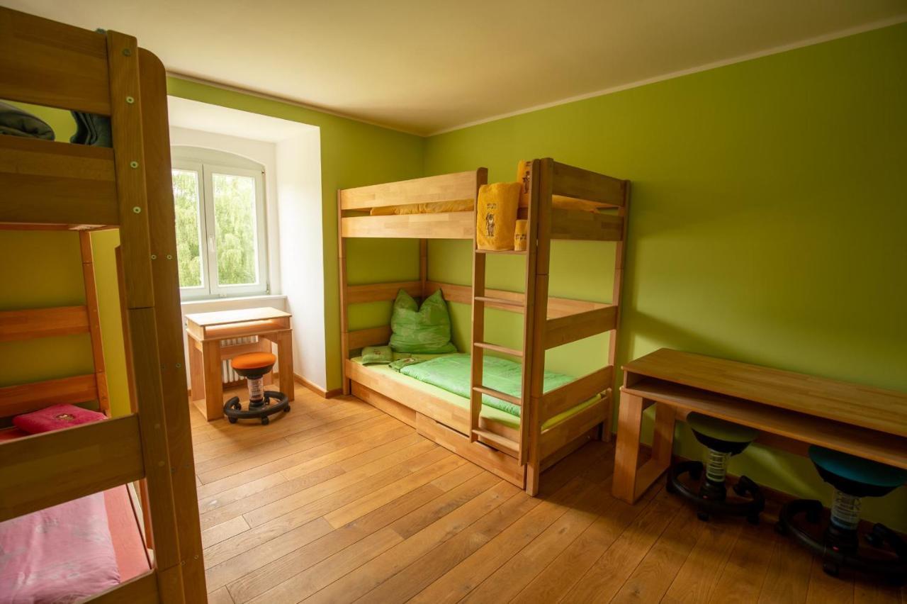 Familienhotel Schloss Leizen Bioverpflegung Exteriör bild