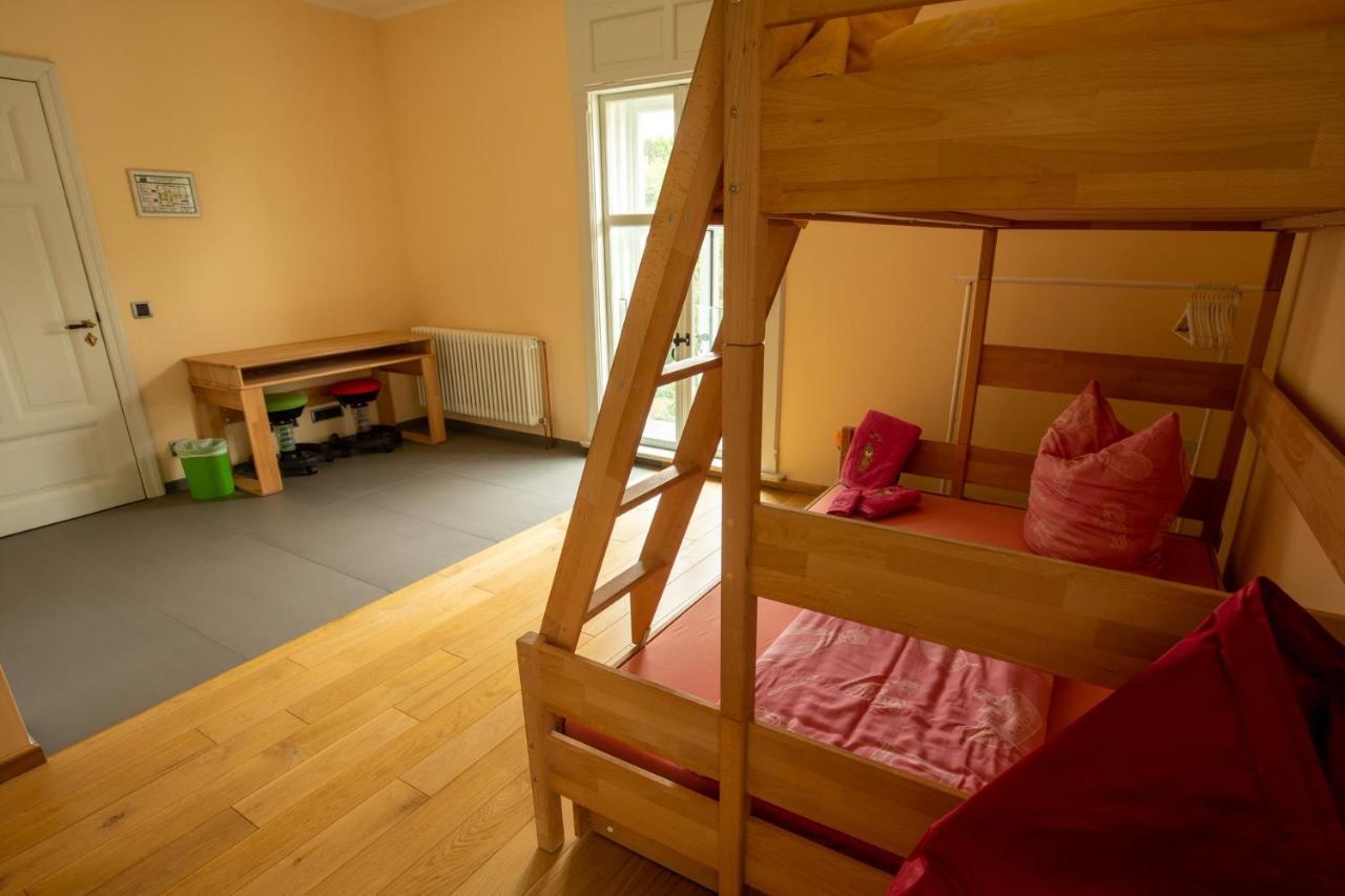 Familienhotel Schloss Leizen Bioverpflegung Exteriör bild