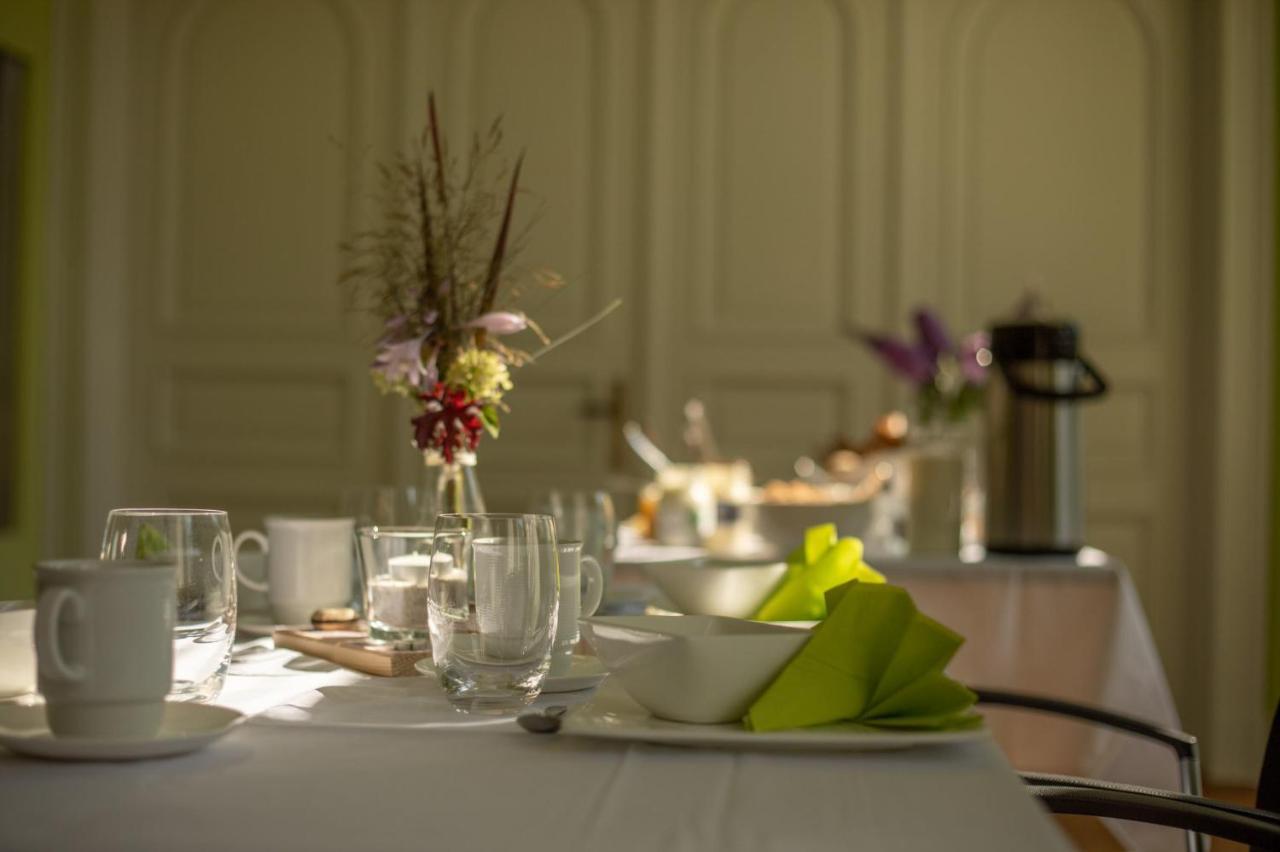 Familienhotel Schloss Leizen Bioverpflegung Exteriör bild